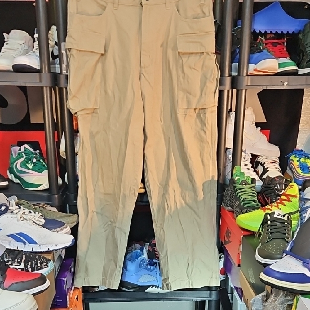 Nike Men's Beige Cargo Pants